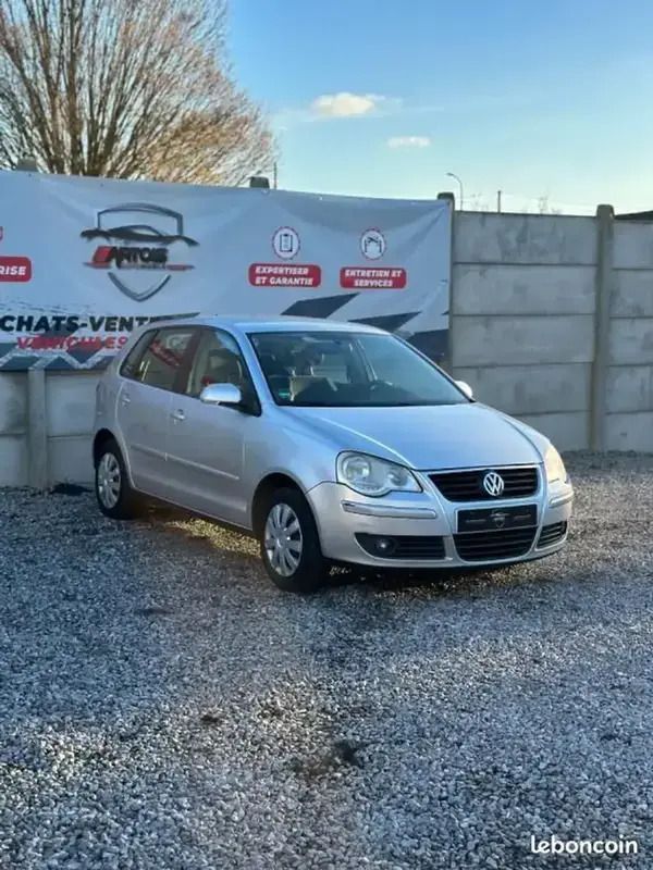 Gris Utilisé 2007 VW Polo United Berline | 3 990 € (Prix assez cher) - Image 1/4