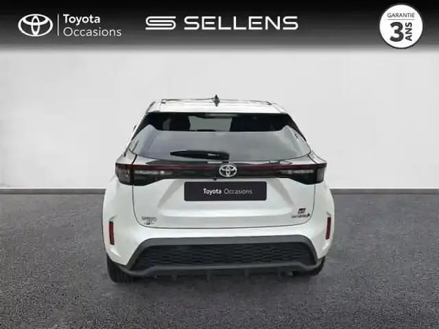 Occasion Toyota Yaris Cross Sport 2023 Bi ton blanc lunaire SUV