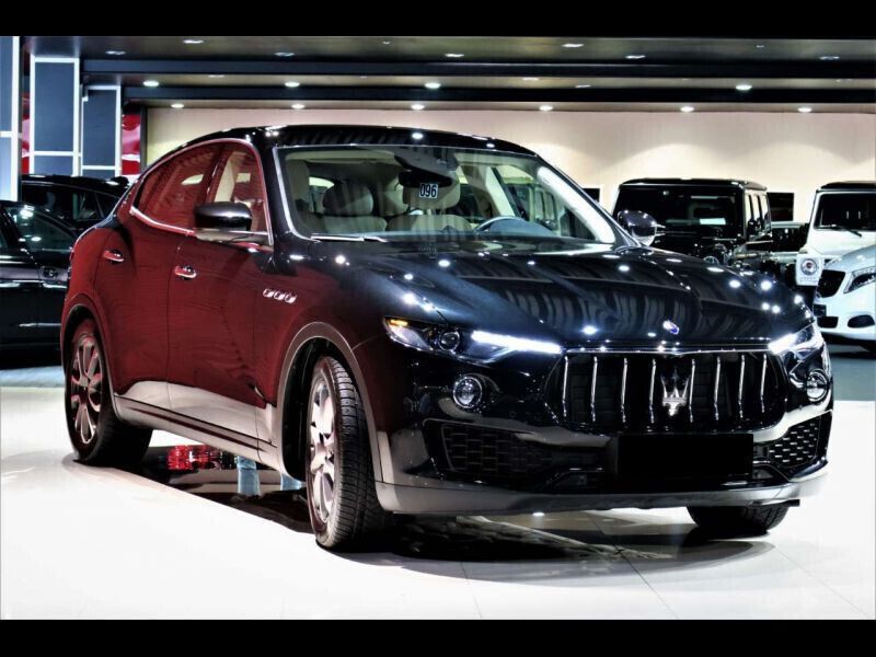 Noir Utilisé 2016 Maserati Levante SUV | 50 990 € (Prix assez cher) - Image 1/4