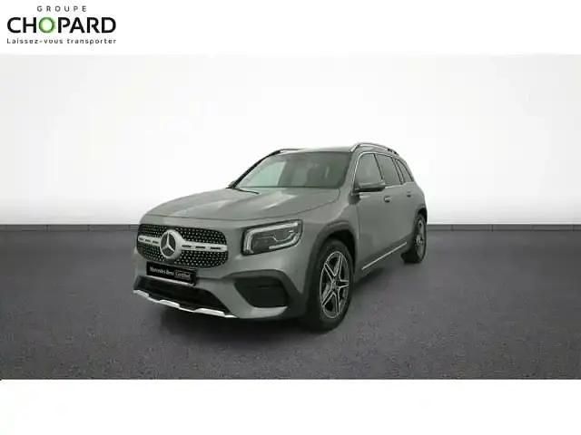 Gris montagne métallisé Occasion 2022 Mercedes GLB200 SUV | 39 890 € (Prix juste) - Image 1/4