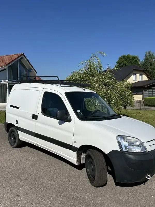 Utilisé 2004 Peugeot Partner Monospace | 3 500 € - Image 1/4