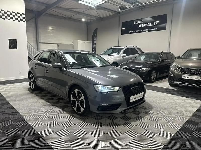 Occasion Audi A3 Sportback Ambition 150 ch (110 kW) 2015 Gris Citadine