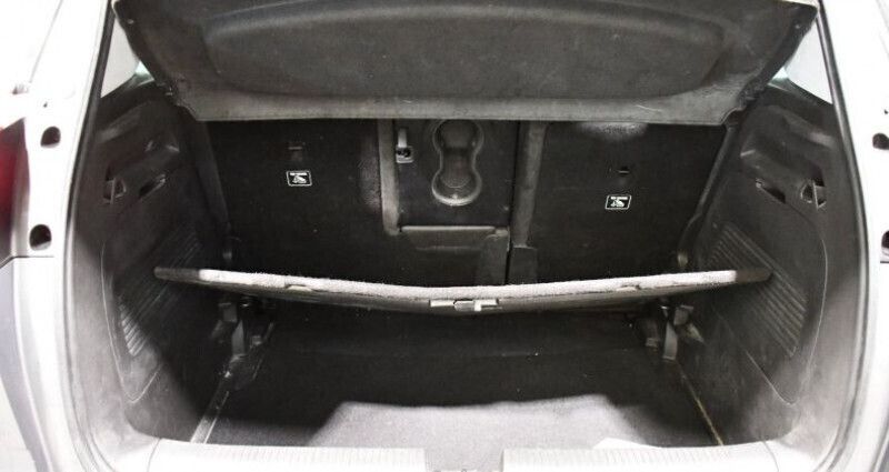 Image 4/4