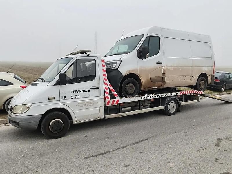 Utilisé 2002 Mercedes Sprinter Van | 10 000 € - Image 1/4