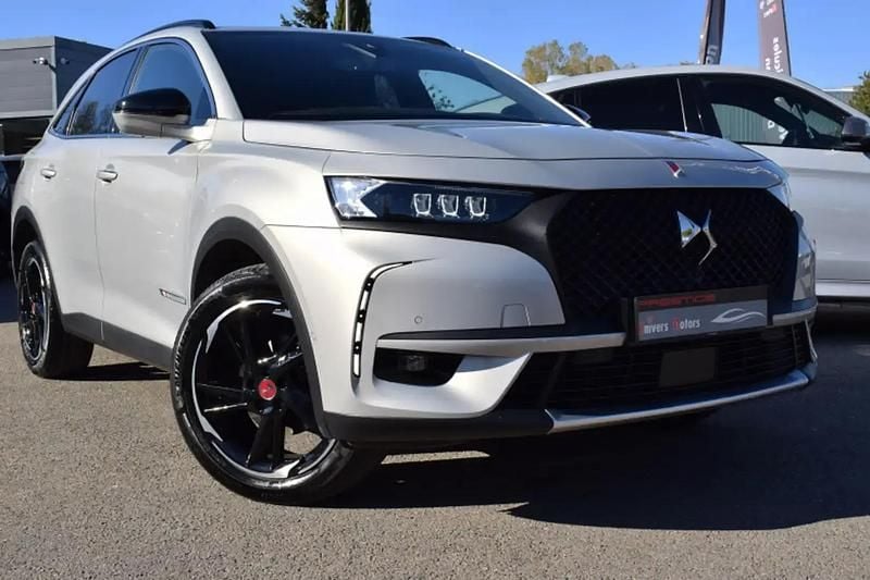 Gris Utilisé 2022 DS Automobiles DS7 Crossback Performance Line Plus SUV | 27 900 € (Bon prix) - Image 1/4