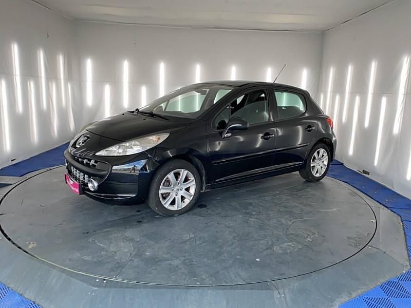 Utilisé 2007 Peugeot 207 Sport Citadine | 4 980 € (Prix juste) - Image 1/4