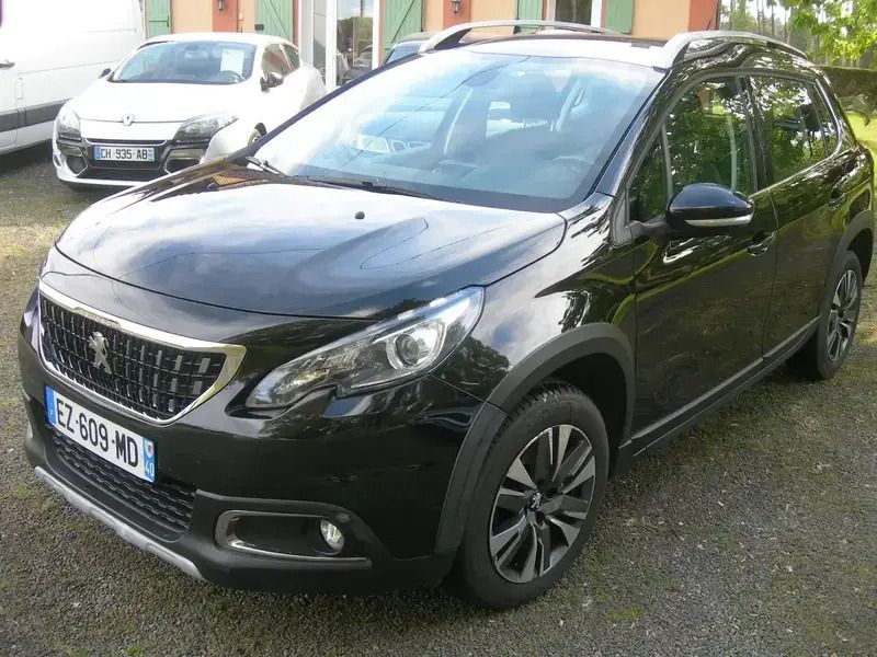 Noir Utilisé 2019 Peugeot 2008 S SUV | 10 950 € (Super prix) - Image 1/4