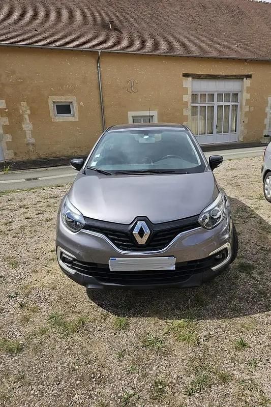 Utilisé 2019 Renault Captur Intens SUV | 11 400 € (Super prix) - Image 1/4
