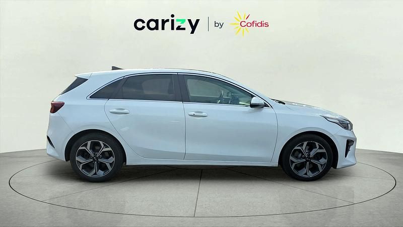 Occasion Kia Ceed 140 ch (102 kW) 2018 Blanc Citadine