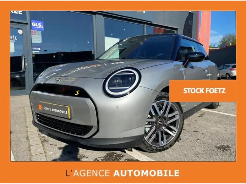 Gris Utilisé 2024 Mini Cooper SE Citadine | 29 900 € (Bon prix) - Image 1/4