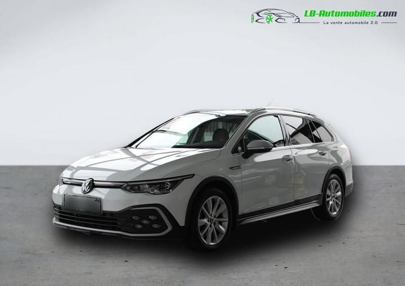 Utilisé 2023 VW Golf VIII Break | 36 400 € (Prix juste) - Image 1/4