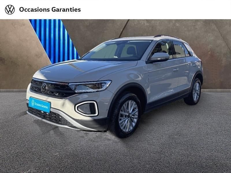 Gris ascot/toit noir Occasion 2023 VW T-Roc Life SUV | 21 900 € (Bon prix) - Image 1/4