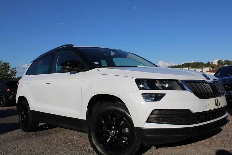 Blanc Utilisé 2021 Skoda Karoq SUV | 26 500 € (Super prix) - Image 1/4