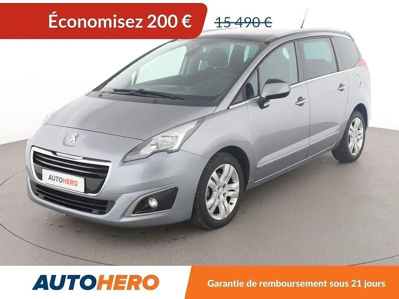 Gris Utilisé 2016 Peugeot 5008 Allure Monospace | 15 290 € (Prix cher) - Image 1/2