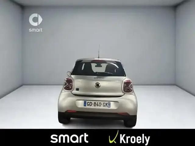 Occasion Smart ForFour Electric Drive 2021 Peinture argent cool silver m+ Berline