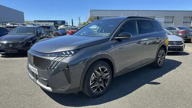 Gris Nouvelle 2025 Peugeot 5008 GT Monospace | 37 990 € (Bon prix) - Image 1/4