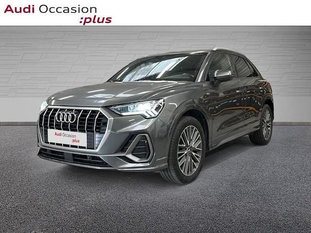 Gris daytona nacré Utilisé 2022 Audi Q3 S-Line SUV | 28 900 € (Bon prix) - Image 1/4