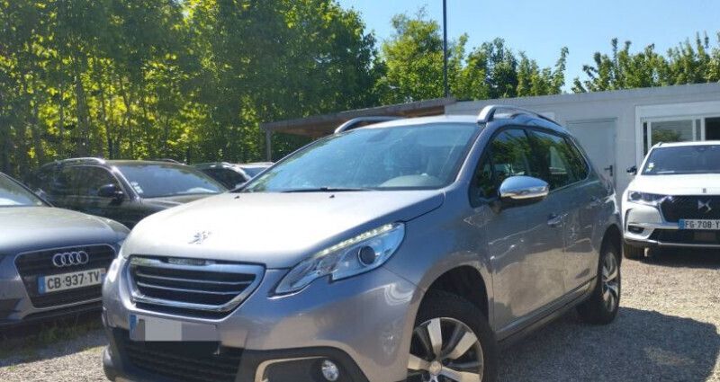 Utilisé 2015 Peugeot 2008 Allure SUV | 7 990 € (Prix cher) - Image 1/4
