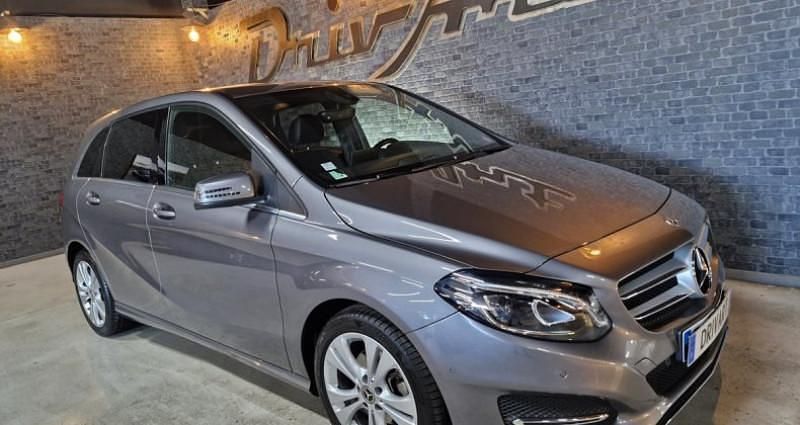 Gris Utilisé 2018 Mercedes B180 Monospace | 14 990 € (Super prix) - Image 1/4