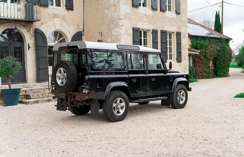 Occasion Land Rover Defender 120 ch (88 kW) 2015 Noir Break
