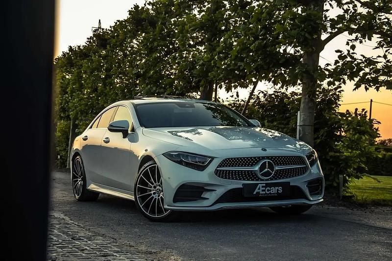 Blanc Utilisé 2020 Mercedes CLS220 AMG Coupé | 49 950 € - Image 1/4