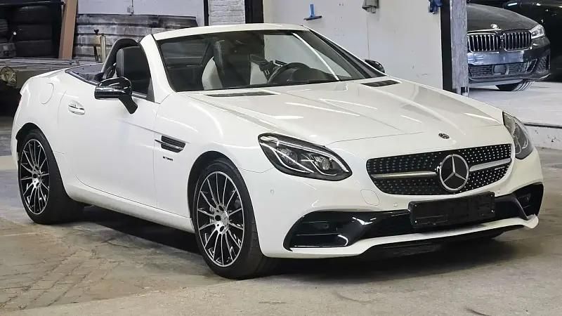 Gris Utilisé 2019 Mercedes SLC43 AMG AMG Coupé | 42 990 € - Image 1/4