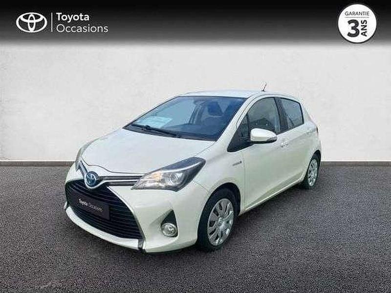 Occasion 2017 Toyota Yaris Hybrid Berline | 12 900 € (Prix juste) - Image 1/1