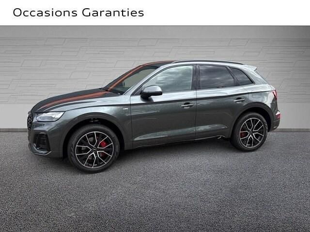 Gris daytona nacré Utilisé 2025 Audi Q5 S-Line SUV | 70 900 € - Image 1/4