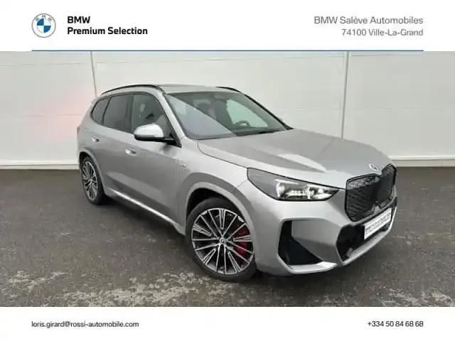 Spacesilber métal Utilisé 2024 BMW iX1 M Sport SUV | 45 390 € - Image 1/4