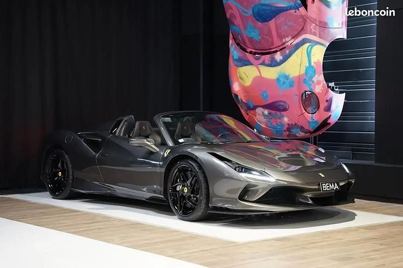 Gris Occasion 2020 Ferrari F8 Cabriolet | 329 970 € - Image 1/4