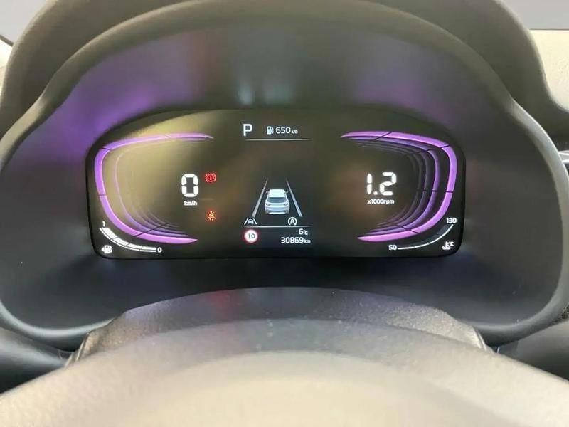 Occasion Kia Stonic GT-Line 101 ch (74 kW) 2024 Gris SUV