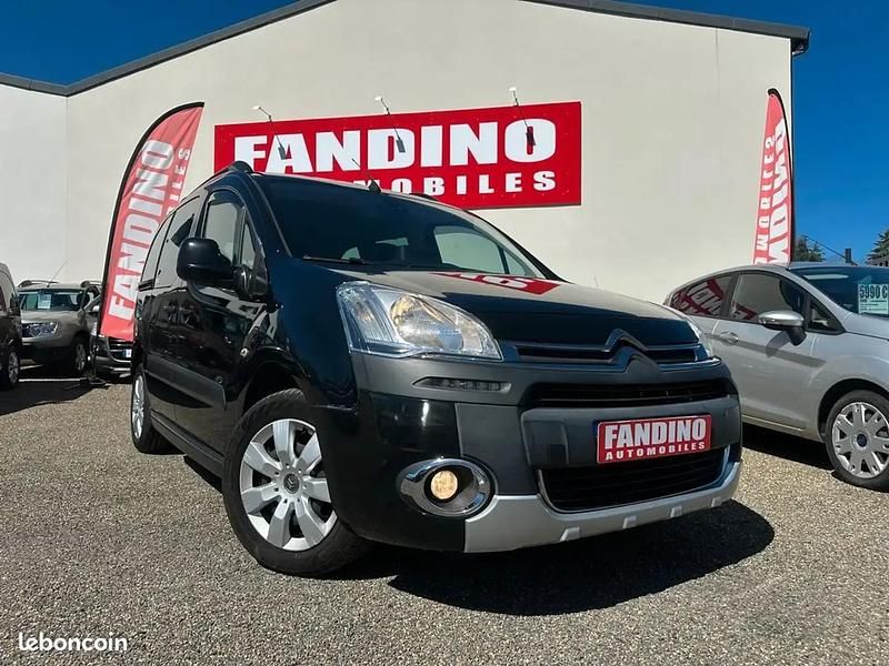 Noir Utilisé 2015 Citroën Berlingo XTR Monospace | 9 990 € (Prix assez cher) - Image 1/4