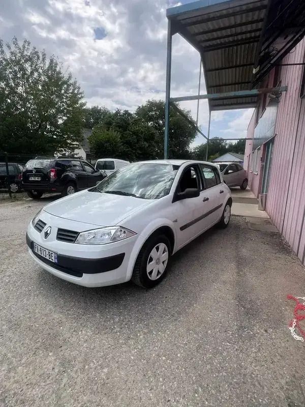 Utilisé 2005 Renault Mégane II Campus Berline | 3 990 € - Image 1/4
