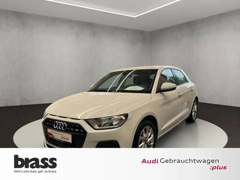 Blanc Utilisé 2024 Audi A1 Advanced Plus Citadine | 23 900 € (Super prix) - Image 1/4