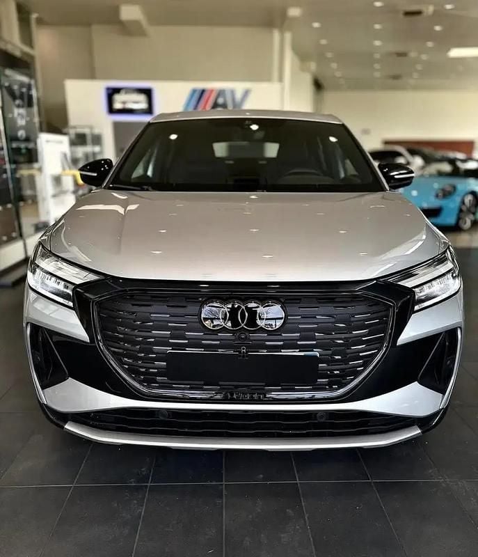 Occasion Audi Q4 Sportback e-tron S-Line 150 kW (205 ch) 2023 Gris SUV