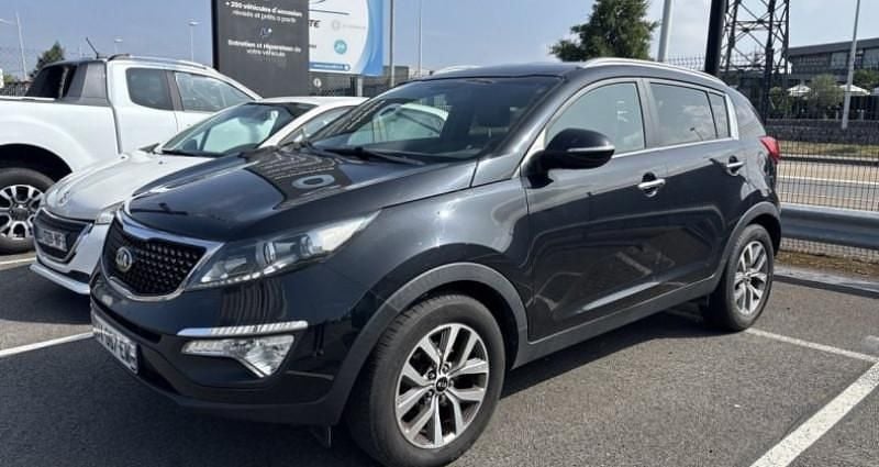 Utilisé 2015 Kia Sportage Premium SUV | 9 490 € - Image 1/4