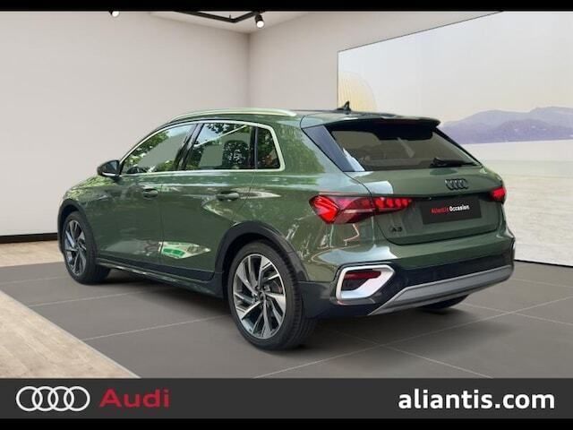 Occasion Audi A3 e-tron Design 204 ch (150 kW) 2025 Vert district métallisé Citadine