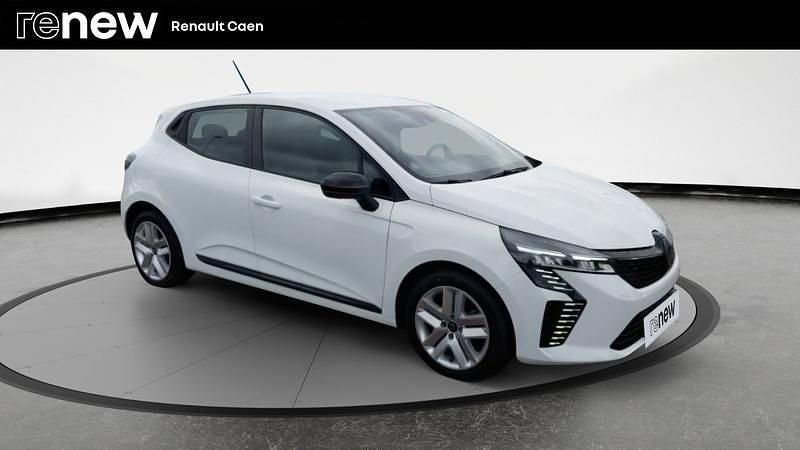 Blanc Occasion 2023 Renault Clio V Evolution Citadine | 15 990 € (Prix juste) - Image 1/4
