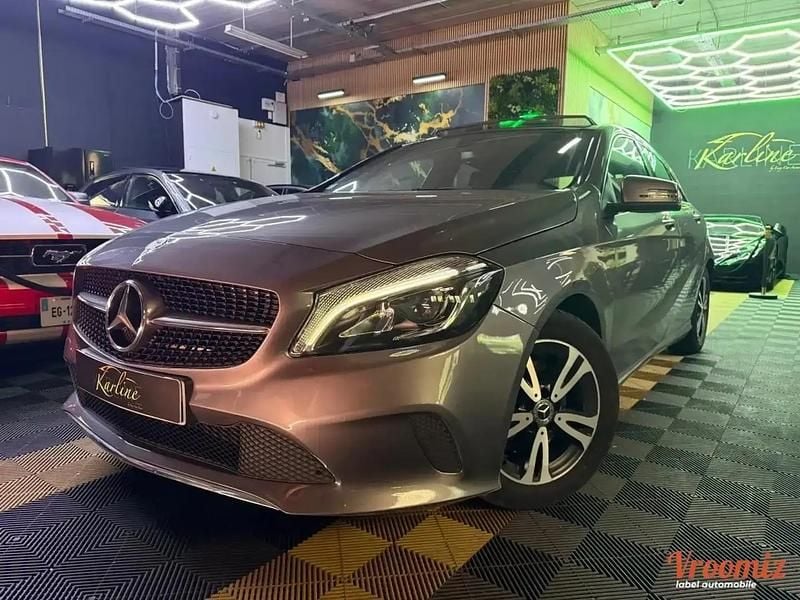 Noir Occasion 2018 Mercedes A200 Business Berline | 16 490 € (Bon prix) - Image 1/4