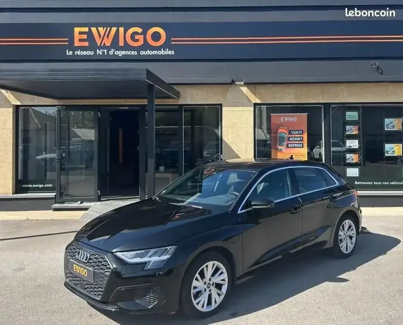 Noir Utilisé 2021 Audi A3 e-tron Design Citadine | 22 990 € (Prix juste) - Image 1/4