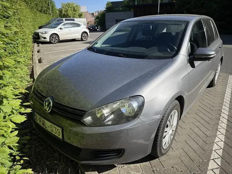 Utilisé 2010 VW Golf VI Trendline Berline | 3 400 € (Bon prix) - Image 1/4