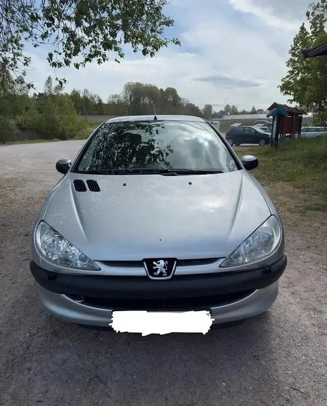 Occasion 2003 Peugeot 206 Break | 700 € - Image 1/4