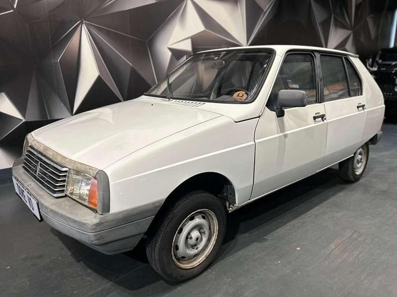 Occasion Citroën Visa 34 ch (25 kW) 1981 Blanc Citadine