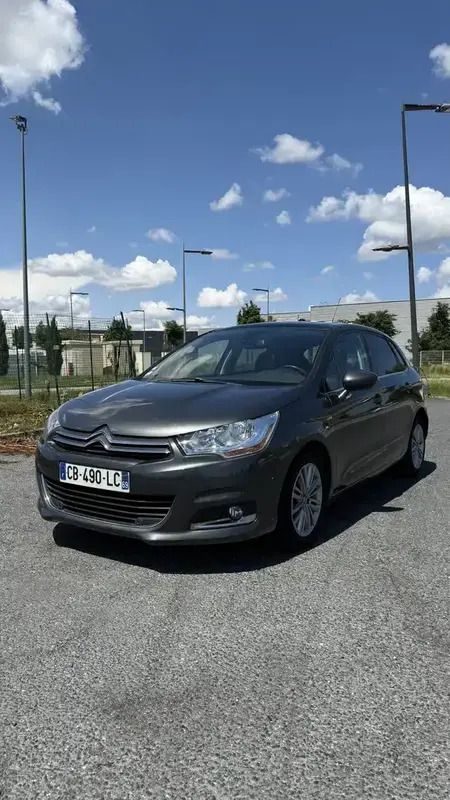 Utilisé 2012 Citroën C4 Exclusive Berline | 7 390 € (Bon prix) - Image 1/4