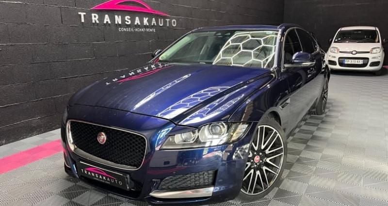 Bleu Utilisé 2015 Jaguar XF Portfolio Berline | 13 490 € (Prix assez cher) - Image 1/4
