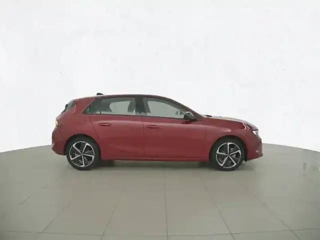 Occasion Opel Astra 110 ch (80 kW) 2024 Rouge Berline