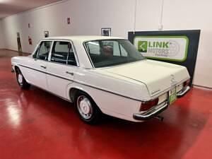 Occasion Mercedes 220 60 ch (44 kW) 1970 Blanc Berline