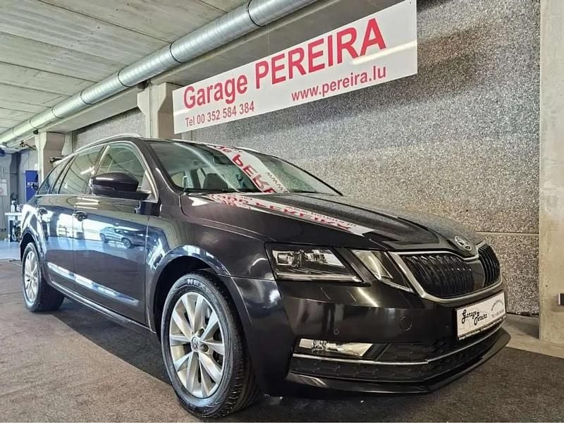 Noir Occasion 2018 Skoda Octavia Style Break | 16 900 € (Prix juste) - Image 1/4