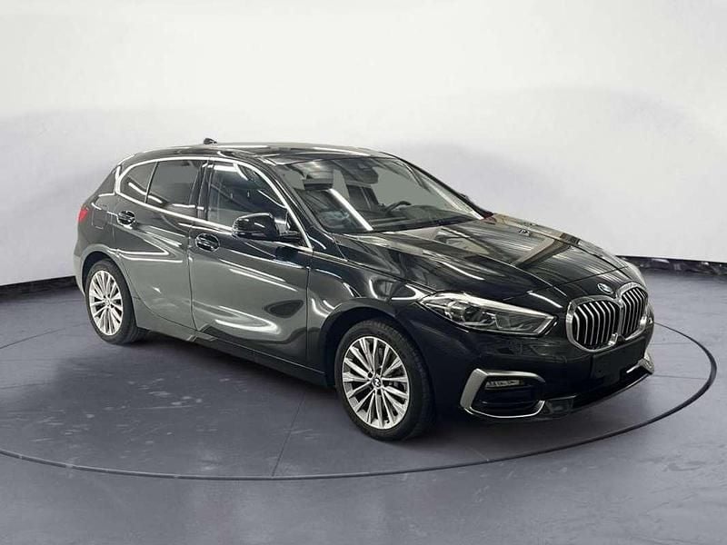 Occasion BMW 120 Luxury Line 178 ch (130 kW) 2021 Noir Citadine