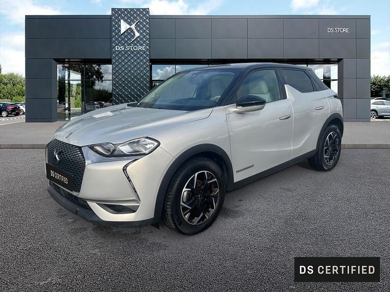 Blanc Occasion 2020 DS Automobiles DS3 Crossback Connected Chic SUV | 18 490 € (Prix assez cher) - Image 1/4